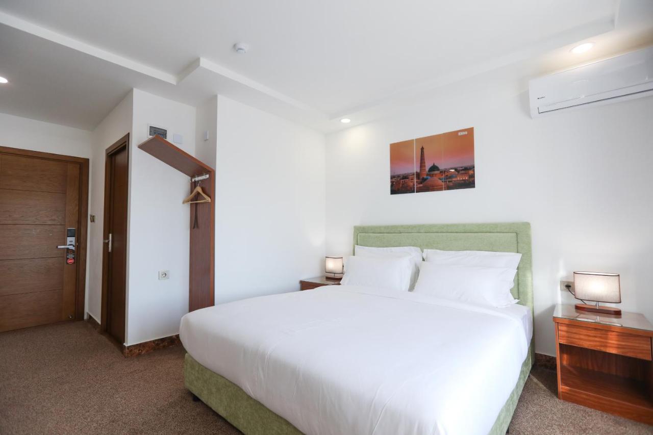 Sunrise Hotel Tashkent Ngoại thất bức ảnh
