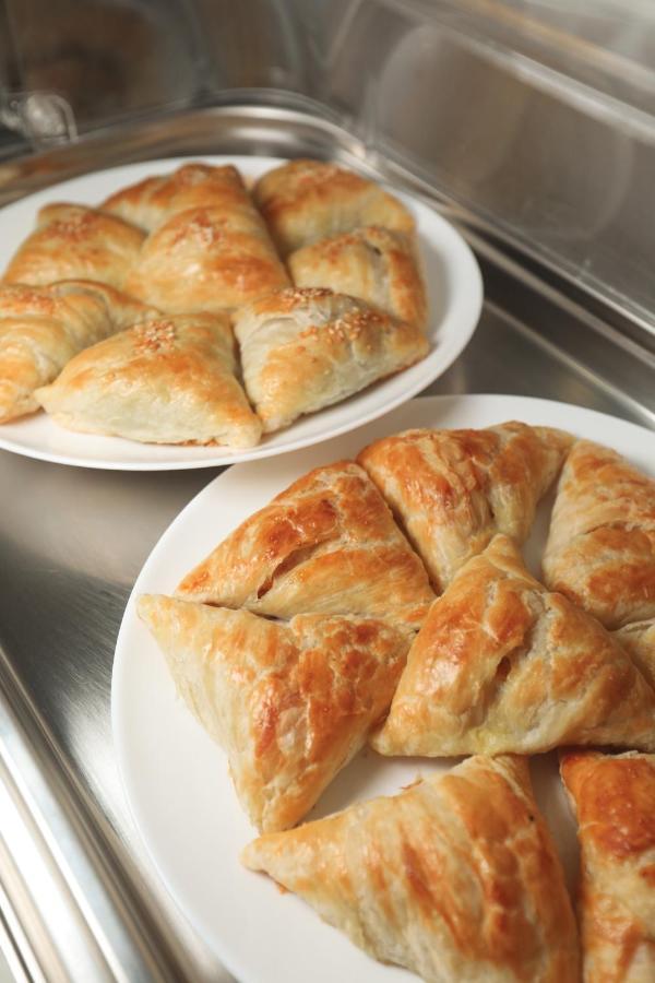 Sunrise Hotel Tashkent Ngoại thất bức ảnh