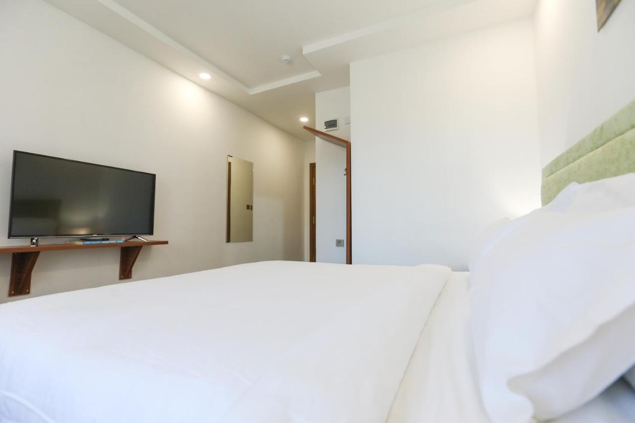 Sunrise Hotel Tashkent Ngoại thất bức ảnh